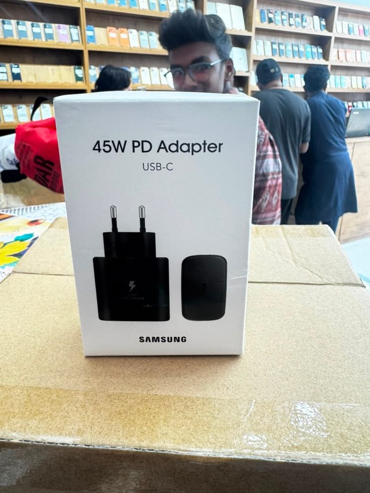 Samsung 45W USB-C Power Delivery Travel Adapter - photo 5
